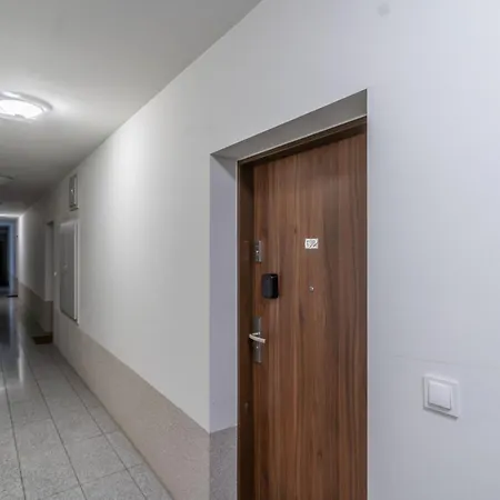 Park Slaski Charming By Bookinghost *