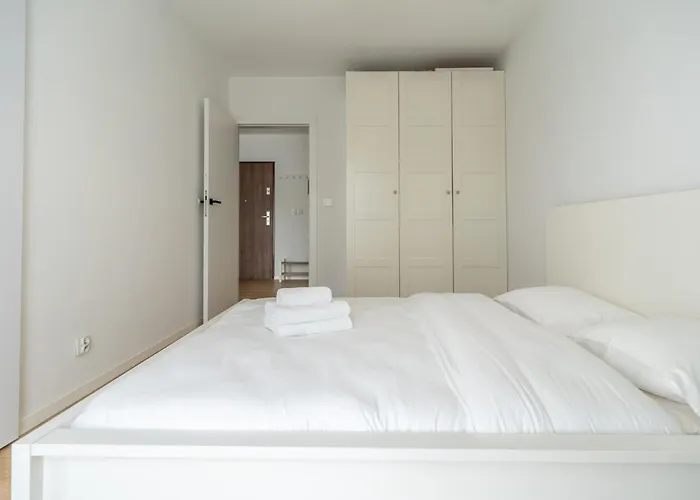 Park Slaski Charming By Bookinghost