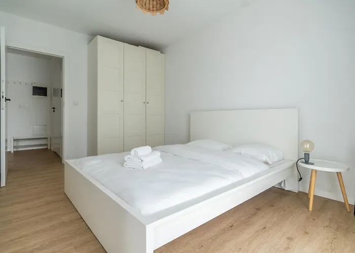 Park Slaski Charming By Bookinghost